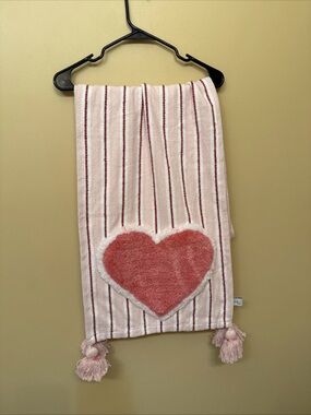Pink Heart Stripe Tassel Throw Blanket